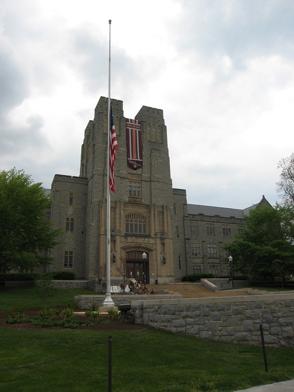 Flag at half mast, Virginia Tech, April 2007